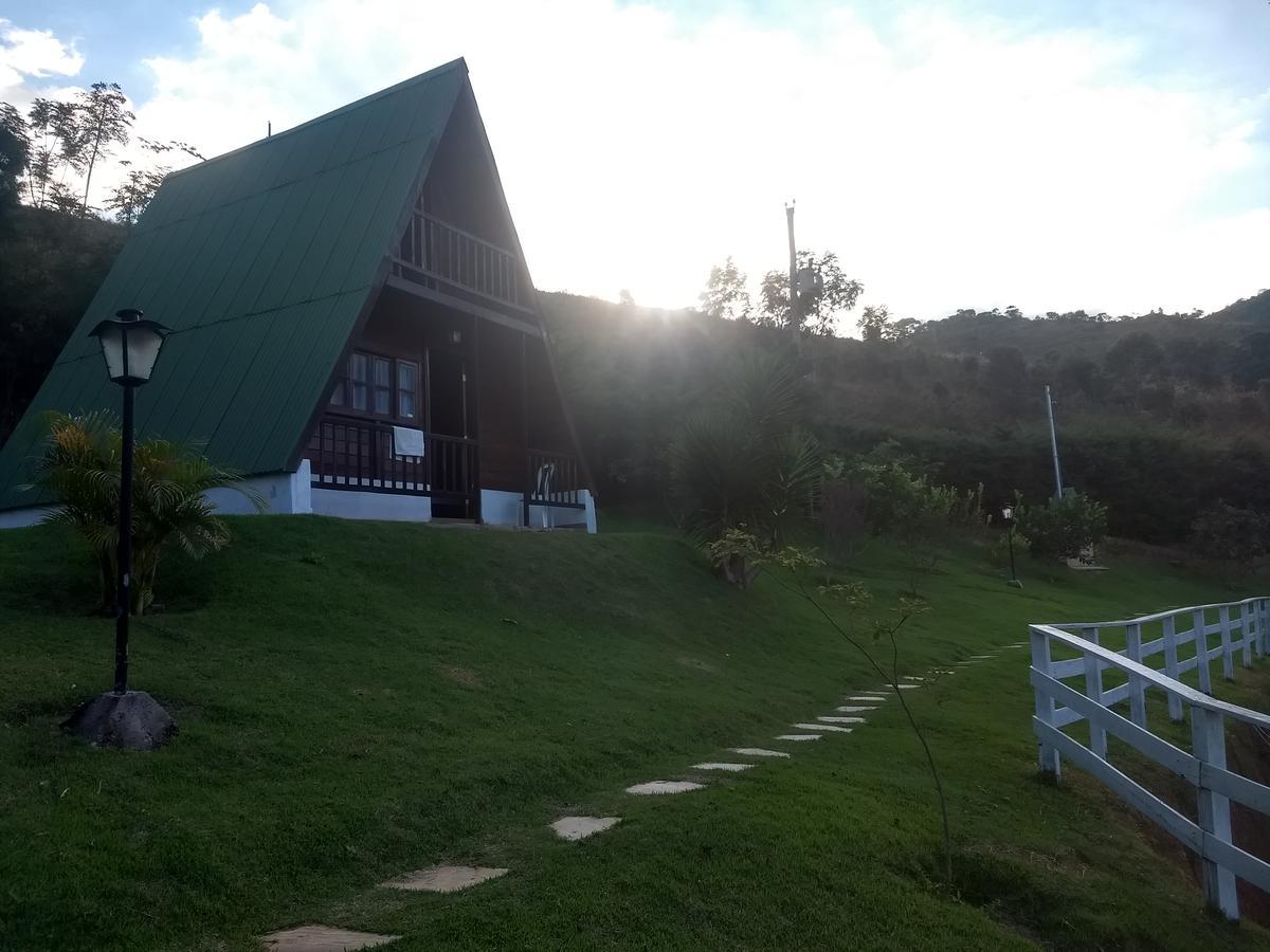 Pousada Nossa Senhora Aparecida Aiuruoca Luaran gambar